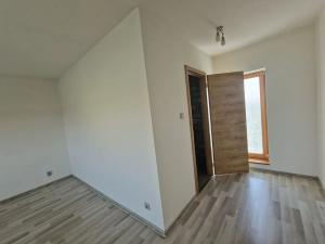 Prodej rodinného domu, Bašť, Okružní, 160 m2