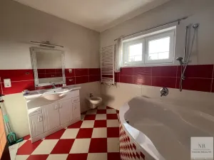 Prodej rodinného domu, Kolová, 144 m2