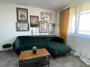 Pronájem bytu 2+kk, Praha - Hlubočepy, Voskovcova, 52 m2