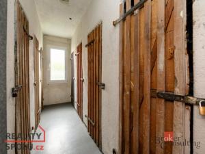 Prodej bytu 2+1, Plzeň - Doubravka, Ke Špitálskému lesu, 58 m2