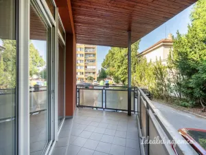 Pronájem bytu 1+kk, Praha - Horní Počernice, Běchorská, 48 m2