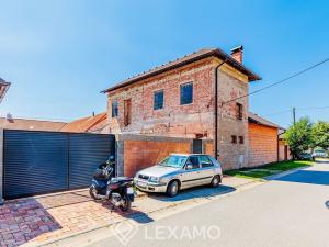Prodej rodinného domu, Hevlín, 160 m2