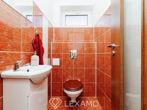 Prodej rodinného domu, Hevlín, 160 m2