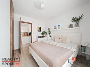 Prodej bytu 2+kk, Pardubice - Zelené Předměstí, Pod Vinicí, 69 m2