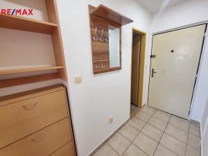 Pronájem bytu 1+1, Olomouc - Lazce, Synkova, 37 m2