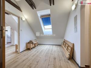 Pronájem bytu 2+kk, Neratovice - Mlékojedy, Hlavní, 49 m2