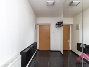 Prodej bytu 3+kk, Břežany II, 69 m2
