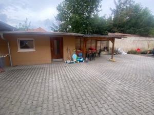 Pronájem bytu 1+kk, Kladno, Školská, 53 m2