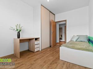 Prodej bytu 3+1, Uherské Hradiště - Mařatice, Sadová, 83 m2