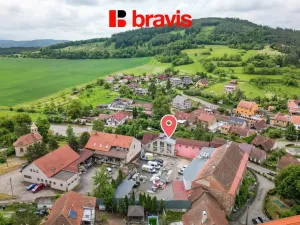 Pronájem kanceláře, Hradčany, Tišnovská, 1016 m2