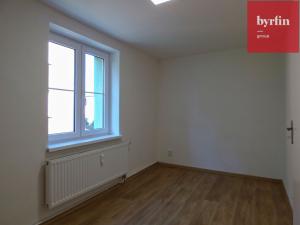 Pronájem bytu 2+1, Opava, Na Dolním poli, 45 m2