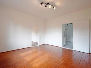 Pronájem rodinného domu, Praha - Dolní Měcholupy, V planinách, 185 m2