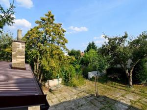 Pronájem rodinného domu, Praha - Dolní Měcholupy, V planinách, 185 m2