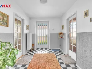 Prodej rodinného domu, Mžany - Stračovská Lhota, 157 m2