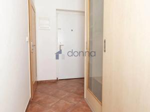 Pronájem bytu 2+kk, Praha, Pastevců, 55 m2