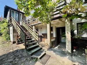 Prodej rodinného domu, Černošice, Poštovní, 69 m2