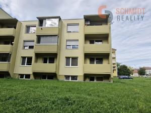 Prodej bytu 2+1, Mikulov, St. Živného, 49 m2