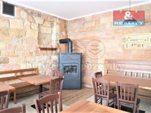 Pronájem restaurace, Miletín, náměstí K. J. Erbena, 300 m2