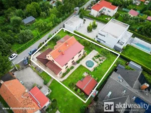 Prodej rodinného domu, Vodochody, 225 m2