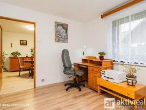 Prodej rodinného domu, Vodochody, 225 m2