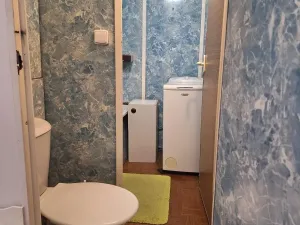 Prodej bytu 2+1, Krupka - Maršov, Karla Čapka, 60 m2