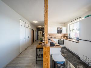Prodej bytu 3+1, Ostrožská Nová Ves, Mírová, 86 m2