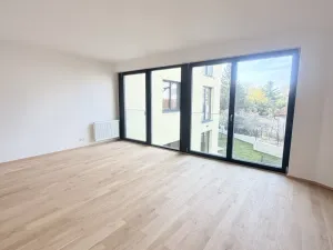 Prodej bytu 1+kk, Praha, Střížkovská, 51 m2