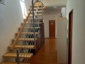 Pronájem kanceláře, Modřice, 283 m2