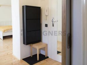 Pronájem bytu 1+kk, Praha, Myslbekova, 25 m2