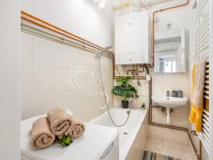 Pronájem bytu 1+kk, Praha - Smíchov, Kotevní, 30 m2