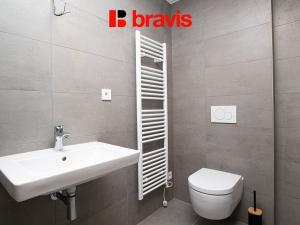 Pronájem bytu 1+kk, Brno - Komín, Bystrcká, 37 m2