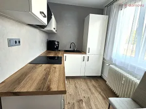 Pronájem bytu 1+1, Zlín, Tyršova, 36 m2