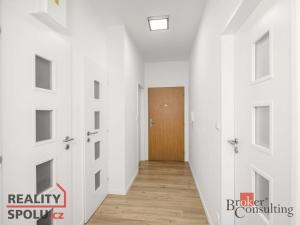 Prodej bytu 3+1, Praha - Modřany, Mráčkova, 62 m2