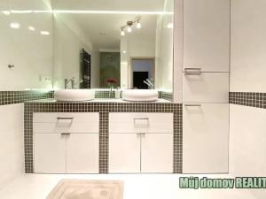 Pronájem bytu 3+kk, Praha - Střešovice, U střešovických hřišť, 95 m2