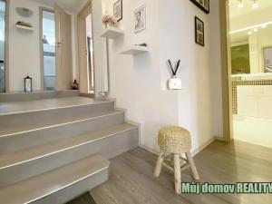 Pronájem bytu 3+kk, Praha - Střešovice, U střešovických hřišť, 95 m2