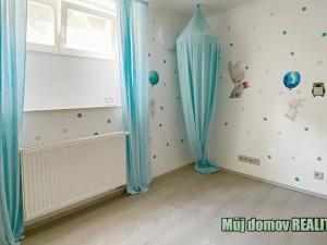Pronájem bytu 3+kk, Praha - Střešovice, U střešovických hřišť, 95 m2