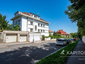 Pronájem bytu 3+1, Praha - Smíchov, U Malvazinky, 82 m2