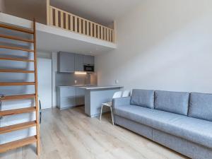 Pronájem bytu 1+kk, Praha - Holešovice, Na Maninách, 25 m2