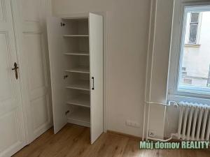 Pronájem bytu 2+1, Praha - Nové Město, Soukenická, 73 m2