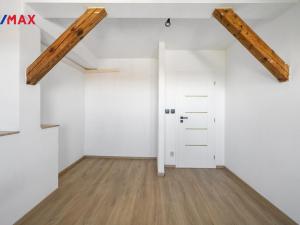Prodej bytu 3+kk, Hradec Králové, Průmyslová, 60 m2
