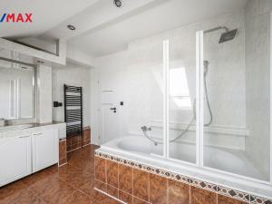 Prodej bytu 3+kk, Hradec Králové, Průmyslová, 60 m2