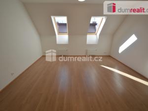 Pronájem bytu 2+kk, Praha - Nusle, Marie Cibulkové, 40 m2