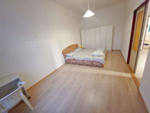 Pronájem bytu 2+1, Praha - Vinohrady, Belgická, 73 m2