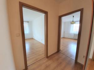 Pronájem bytu 2+1, Kralupy nad Vltavou, Na Hrádku, 77 m2