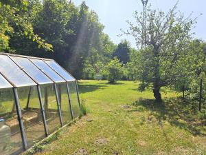 Prodej chaty, Veltrusy, 20 m2