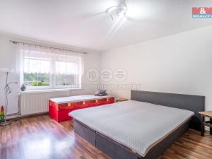 Prodej rodinného domu, Markvartice, 262 m2
