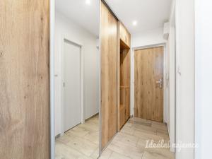 Pronájem bytu 2+kk, Praha - Letňany, Krausova, 45 m2