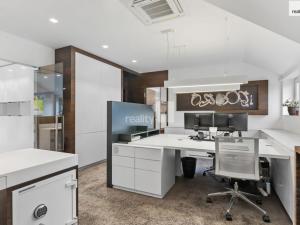 Prodej kanceláře, Liberec - Liberec XXV-Vesec, Lomová, 377 m2