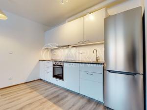 Prodej bytu 2+kk, Jince, Zborovská, 45 m2
