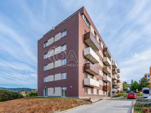 Prodej bytu 2+kk, Jince, Zborovská, 45 m2